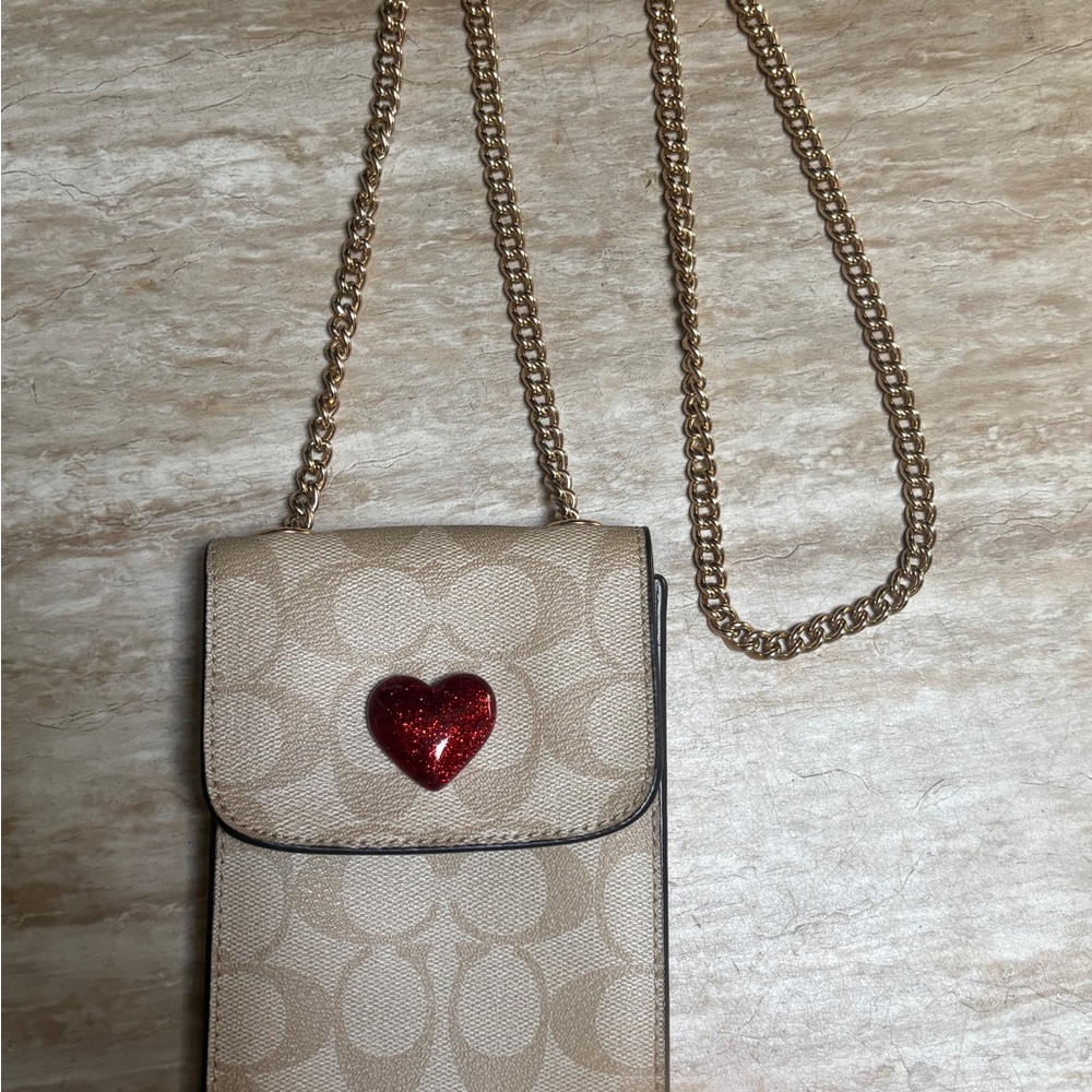 Coach Heart Phone Crossbody Bag Signature Canvas Chain Strap